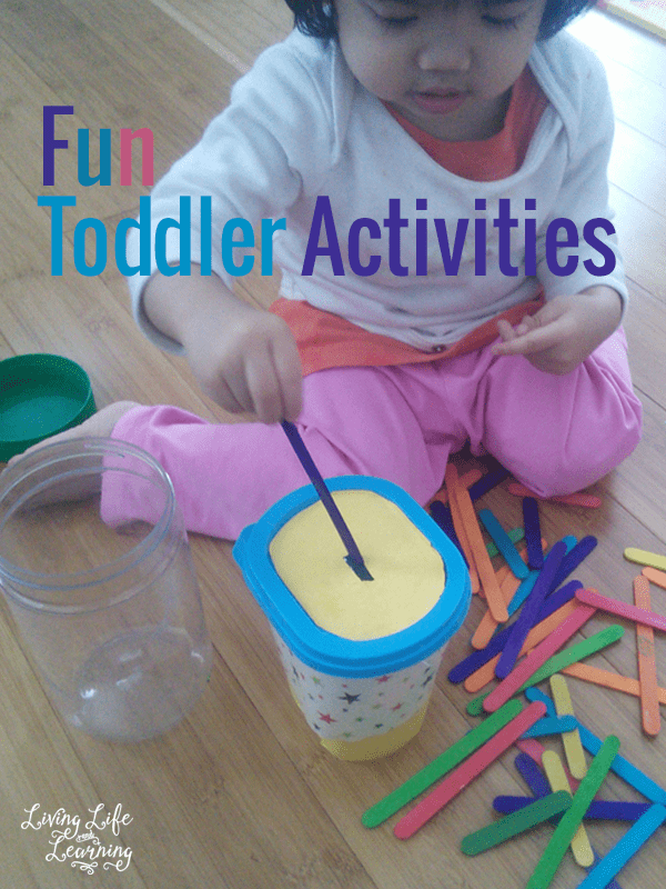 Who needs a list of fun toddler activities to keep your little one occupied? You can find many things from around your home for many of these activities
